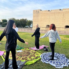 Yoga Fest Barletta 2025: un’onda di consapevolezza che risveglia l’anima