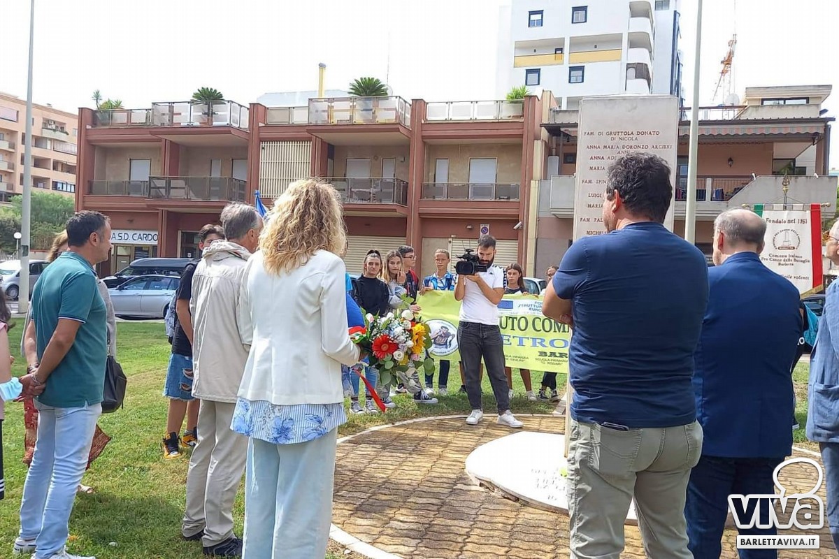 Gli studenti di Barletta ricordano le vittime del crollo di via Canosa