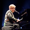 Elton John e Ray Copper in concerto