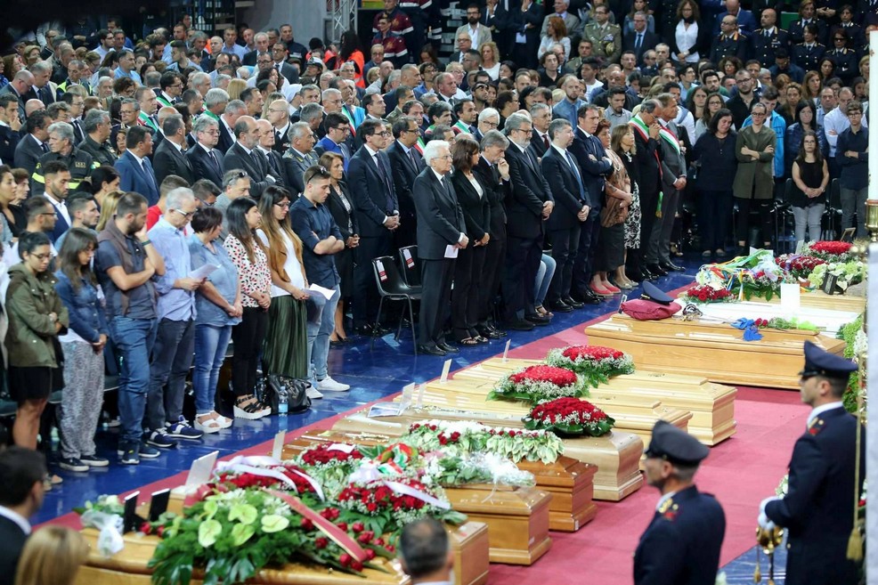 Funerali delle vittime