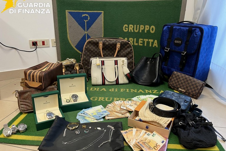 Sequestro Finanza Barletta