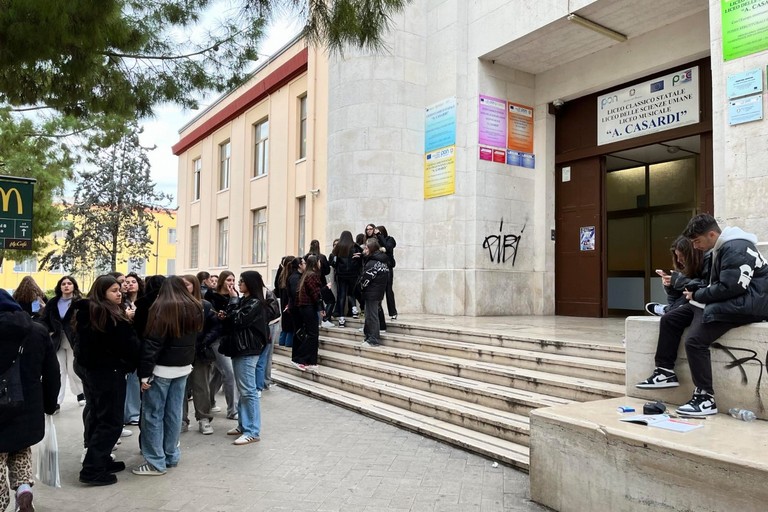 Protesta al Liceo Casardi