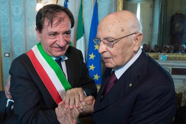 L'ex sindaco Pasquale Cascella e il presidente Giorgio Napolitano. <span>Foto Archivio Quirinale.it</span>