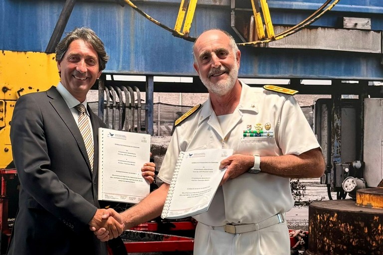 L'avv. Francesco Mastro e l'amm. Vincenzo Leone