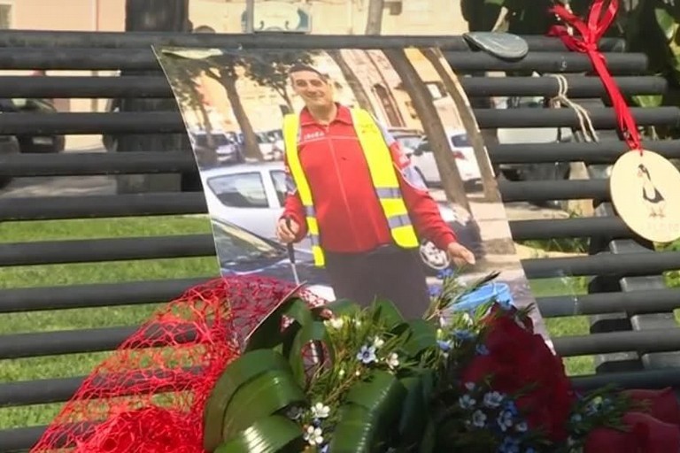 Jacopo Musci, a Barletta il ricordo nel funerale popolare in piazza Plebiscito