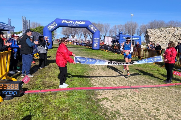 Volkswagen Barletta Marathon 2026, vittoria e primato per Pardo La Serra