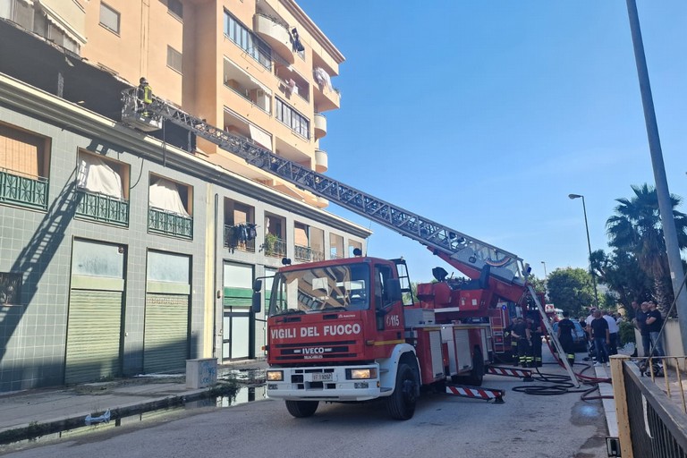 Incendio via delle Querce