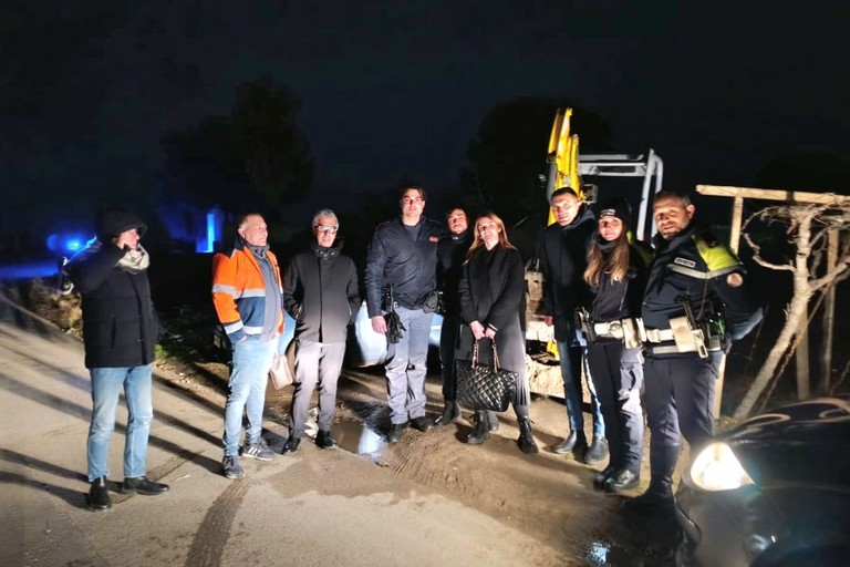 Furto sventato al cimitero di Barletta, ladri tentano di rubare un mezzo Bar.S.A.