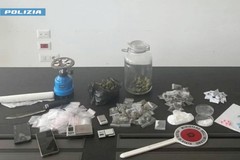 Droga a Barletta, blitz della Polizia di Stato: 10 misure cautelari e 10 DASPO