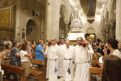 Dal Buon Pastore alla Cattedrale: si chiude la "Peregrinatio" del busto di San Ruggiero attraverso le chiese barlettane.