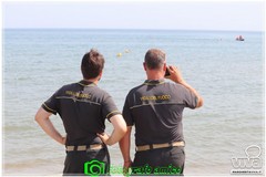 "E-state sicuri con noi", una esercitazione sulla spiaggia di Barletta