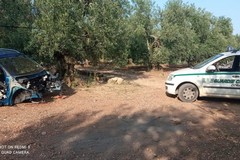 Auto rubata a Barletta, scocca ritrovata a Corato