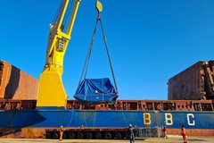 Frese giganti nel porto di Barletta, serviranno per l'alta velocità Bari-Napoli