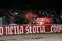Dal 1987 Ultras e Vecchia Guardia 1984:  «Lello Pinto non è il capo della Curva»