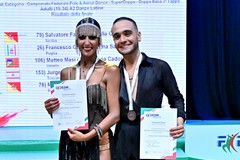 Barletta festeggia Francesco Gissi: bronzo ai Campionati Italiani di Danze Latine con la sua partner Sabrina Sanapo