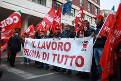 I sindacati della Bat manifestano a Barletta