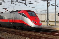 Frana sulla linea, l'offerta alternativa di Trenitalia da e per Barletta