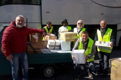 Da Barletta a Sant'Agata per l'Ucraina: parte il primo autobus con gli aiuti umanitari