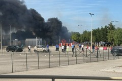 Ospedale Dimiccoli di Barletta, incendio nel parcheggio dipendenti