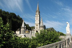 L’arcivescovo annuncia il pellegrinaggio diocesano a Lourdes