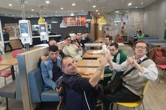 Al McDonald’s di Barletta colazione solidale per il gruppo A.I.A.S.