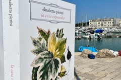 Il porto di Trani ospita i "Megalibri" dei cinque romanzi finalisti del Premio Fondazione Megamark