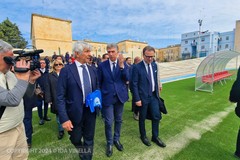 Il ministro per lo sport Abodi in visita a Barletta, nel ricordo di Mennea