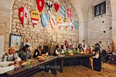 La città rivive la Disfida: nella Cantina va in scena l'Offesa