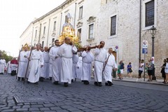 Fede e devozione per la festa patronale a Barletta: «San Ruggero è il nostro pastore, è come un papà»