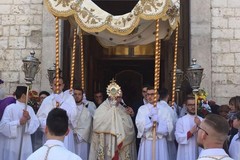 Si rinnova a Barletta il rito della secolare Processione di Pasqua