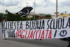 Blocco Studentesco: sit-in di protesta presso gli istituti "I.I.S.S. Fermi - Nervi - Cassandro"