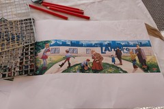 Via Vitrani: iniziata in mattinata la realizzazione del murale dedicato al Villaggio del Fanciullo