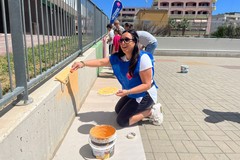 Retake Barletta in azione per portare bellezza nell'area giochi di viale Dante Alighieri