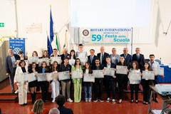 "Festa della Scuola": il Rotary Club di Trani premia la futura classe dirigente