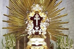 L’Arciconfraternita del Santo Legno della Croce visita la Casa Speranza “Suor Maria Lamacchia”