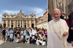 «Che bello l’Oratorio!», a Papa Leone la maglia dell'oratorio di Santa Maria degli Angeli