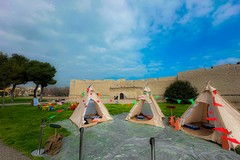 Domenica ai giardini del castello di Barletta “Tende Incantate – Storie per il Pianeta”
