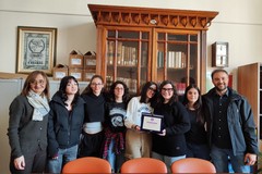 Filosofia e sorrisi: primo premio per le studentesse del Liceo Casardi di Barletta