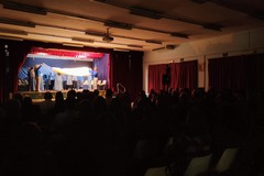 (A)mare: l’emozionante spettacolo teatrale sull’integrazione e sul dialogo