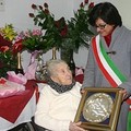 Nonna Angela Chiariello festeggia i suoi primi 100 anni