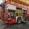 Incendio in via da Vinci a Barletta, fiamme in un box