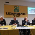 Beach litter, la battaglia di Legambiente passa dalle spiagge di Barletta