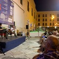 La seconda serata di “Storie, libri e cucina in Piazza Marina“