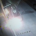 Fiamme allo steccato del bar, bravata notturna a Barletta