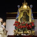 I fedeli di Barletta abbracciano Maria Santissima dello Sterpeto - FOTO