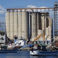 Addio ai silos di Barletta, le immagini prima della demolizione