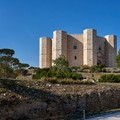 Castel del Monte, cade da un muretto per fuggire ad un cane: i soccorsi arrivano da Barletta