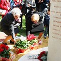 In ricordo delle vittime del crollo in via Canosa