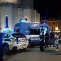 Weekend di controlli nel centro storico, Polizia di Stato presente con un ufficio mobile