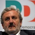 Europee 2014, Emiliano non sarà capolista Pd nel Mezzogiorno: Renzi sceglie Picierno
